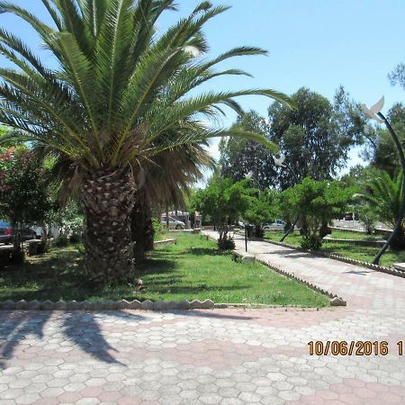 Litsa 2 Apartment Метаморфоси Екстериор снимка