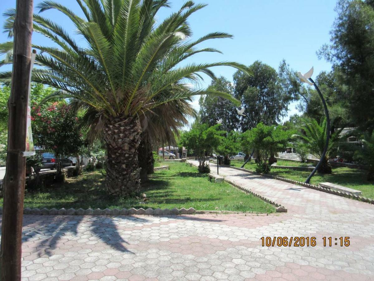 Litsa 2 Apartment Метаморфоси Екстериор снимка